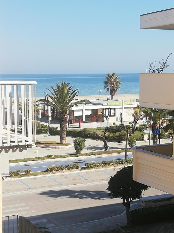 Marconi House Διαμέρισμα Alba Adriatica Εξωτερικό φωτογραφία